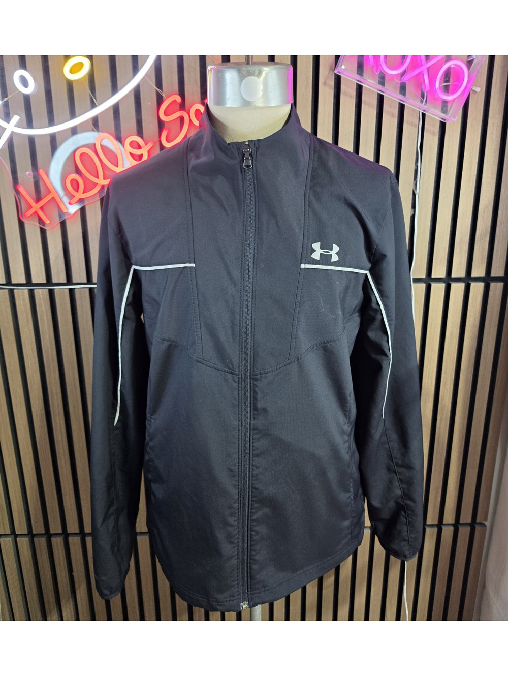 Under Armour Track Jacket Men’s L Black/White Full-Zip Loose Knit Logo